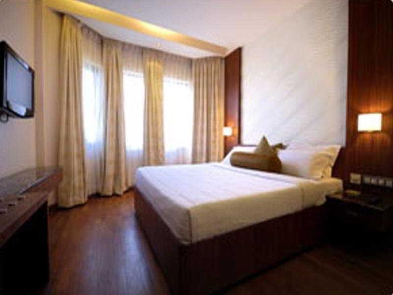 Hotel Germanus Madurai Ngoại thất bức ảnh