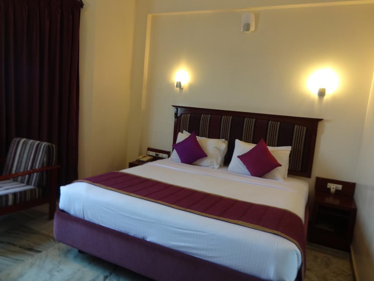 Hotel Germanus Madurai Ngoại thất bức ảnh